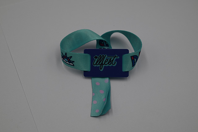 RFID鑰匙扣卡易碎標(biāo)簽有什么應(yīng)用優(yōu)勢! RFID鑰匙扣卡易碎標(biāo)簽有什么應(yīng)用優(yōu)勢!